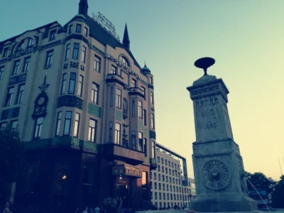belgrad-terazijeplatz-hotel-moskau Terazijeplatz mit dem Hotel Moskau, Belgrad Altstadt