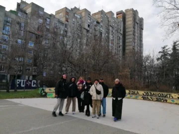 Neu Belgrad Brutalismus, Tour in Block 63