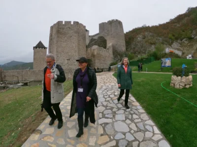 golubac-festung-ausflug-mit-gruppe